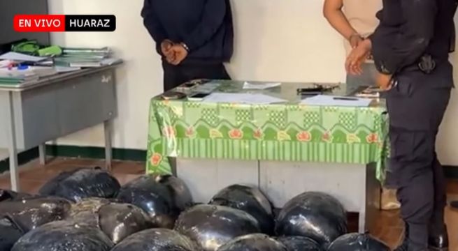 Detienen a dos policías en actividad que transportaban 90 kilos de droga a Chimbote