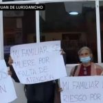 Mujer de 70 años podría perder el brazo tras presunta negligencia en hospital de SJL