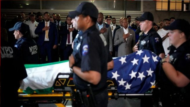 Lo último del tiroteo en Nueva York que dejó cuatro muertos, entre ellos un policía