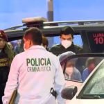 Asesinan a hombre y a niña de 3 años dentro de auto: madre de la menor está grave