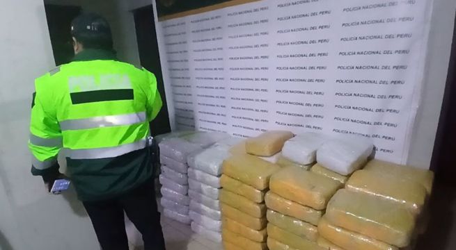 Incautan 180 kilos de marihuana camuflados en camión: chofer fue detenido