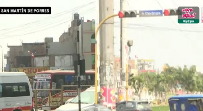 SMP: mujer muere tras ser arrastrada por combi que chocó su auto