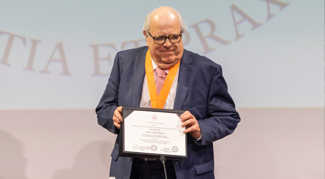 Julio Velarde: otorgan el grado de doctor honoris causa al presidente del BCRP