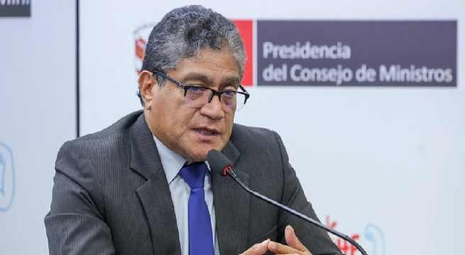 Ministro de Justicia respalda ley de amnistía para militares y policías