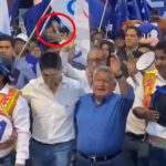 Lanzan huevo a César Acuña frente a su seguridad: esta fue su reacción