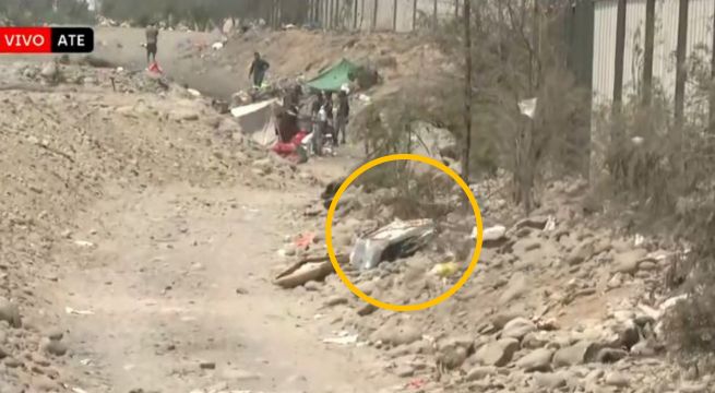 Ate: ataúd vacío aparece en zona abandonada y alarma a vecinos