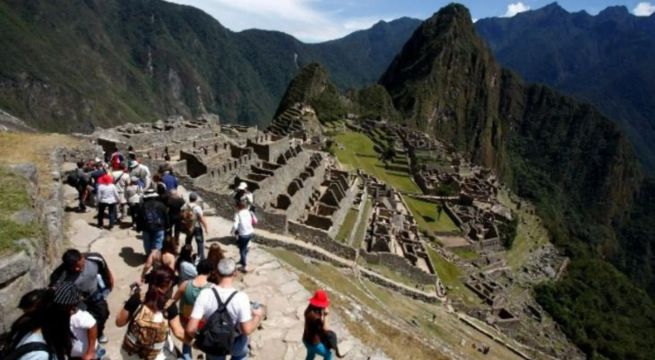 Crisis en Machu Picchu:  suspenden protesta por 72 horas para iniciar diálogo