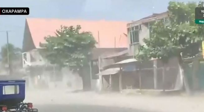 Fuertes vientos destruyen iglesia y arrasan techos en Oxapampa