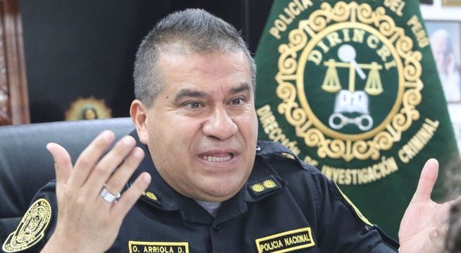 Óscar Arriola asume como nuevo comandante general de la Policía Nacional del Perú