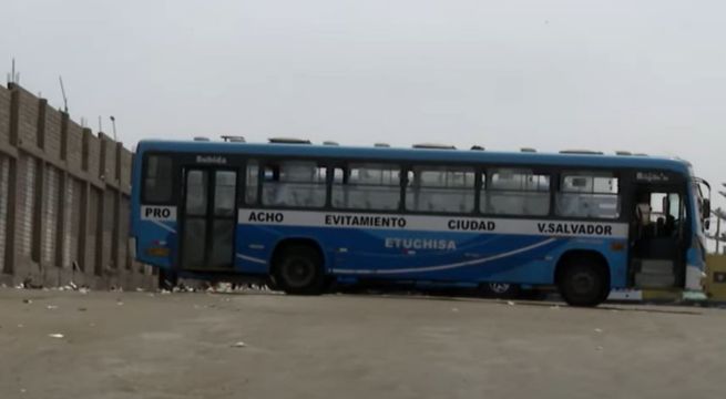 Extorsión paraliza transporte en Lima: empresas pierden más de S/100 mil al mes por amenazas y ataques