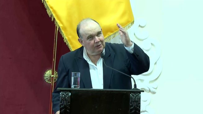 Rafael López Aliaga renunció a la alcaldía de Lima para postular a la Presidencia