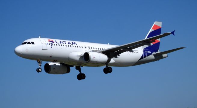 Latam anuncia cancelación de su ruta Lima - La Habana por cobro de la TUUA