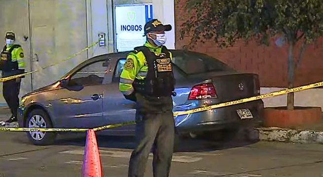 Hallan cuerpo sin vida de hombre dentro de maletera de auto