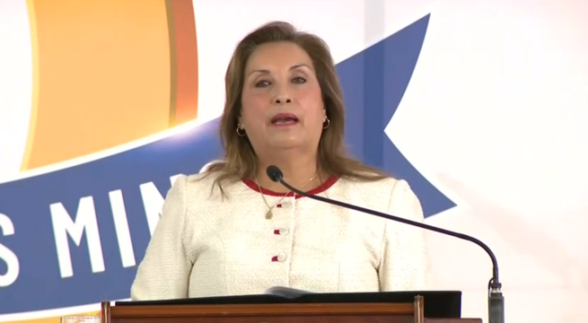 Dina Boluarte sobre elecciones 2026: “No le demos el voto al salto al vacío” | VIDEO