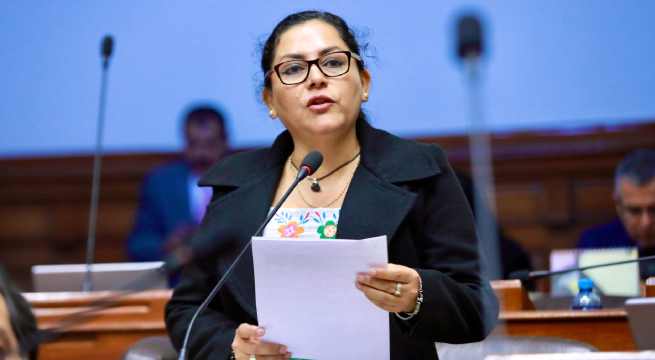 Karol Paredes pide revisar presupuesto tras inspección a almacén de equipamiento policial