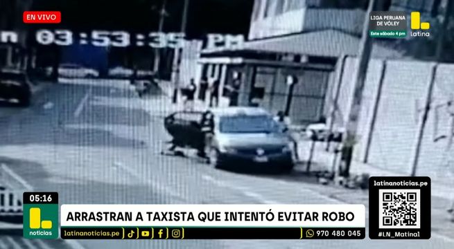 Taxista es arrastrado al intentar evitar el robo de su auto | VIDEO