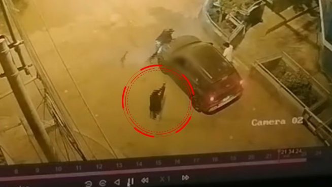 Matan a padre de familia en SJM de varios balazos mientras estaba en su auto