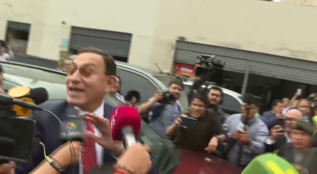 Martín Vizcarra: así fue su llegada a la lectura de sentencia | VIDEO