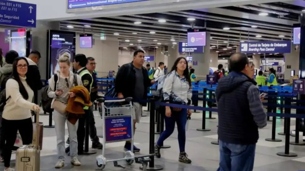 MTC informó que usuarios de vuelos nacionales no pagarán TUUA de transferencia en el aeropuerto Jorge Chávez