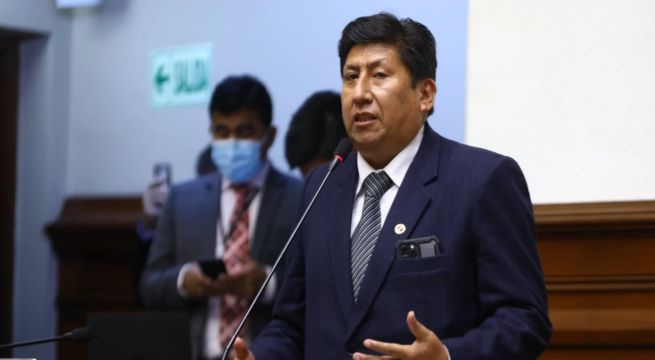 Presentan moción de censura contra Waldemar Cerrón por participación de Raúl Noblecilla