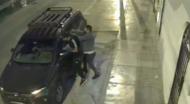 Los Olivos: roban vehículo a padre de familia que suplicaba por su herramienta de trabajo