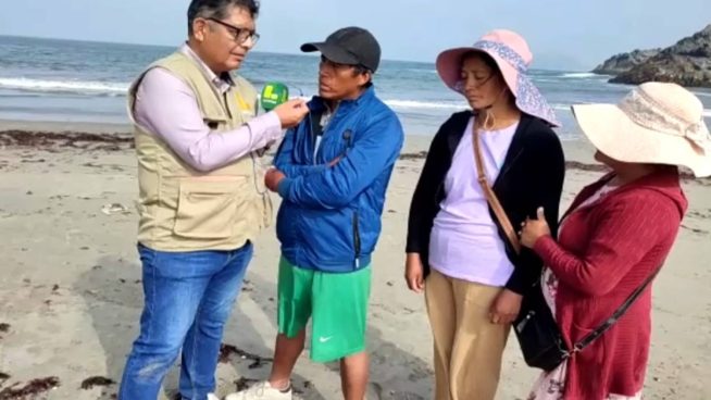 Familia pide ayuda para hallar a joven desaparecido en el mar: Su padre intentó salvarlo, pero no pudo lograrlo