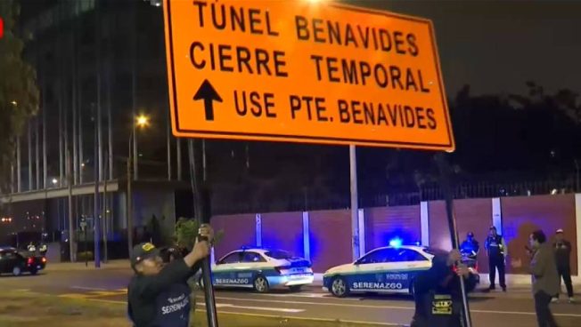 Municipalidad de Surco y Policía impiden cierre temporal del Túnel Benavides
