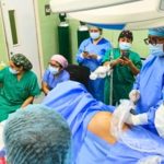 Cirugía fetal con láser salva la vida de bebé con tumor pulmonar en Lima