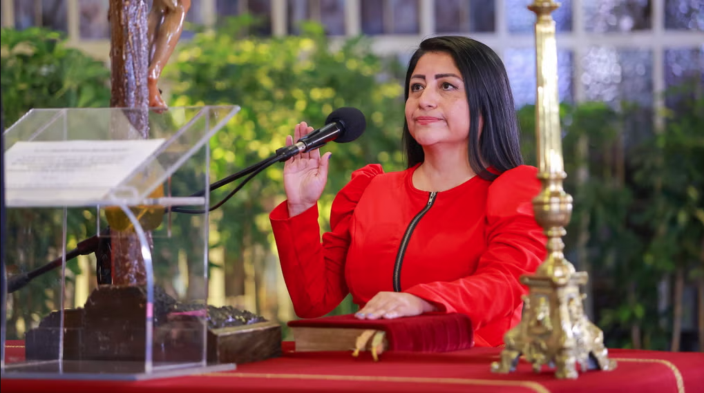 Denisse Miralles sobre jóvenes que postularon a Beca 18: “Sí tendrán sus becas”