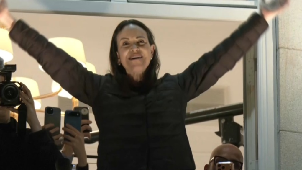 María Corina Machado hace su primera aparición pública en Oslo, Noruega