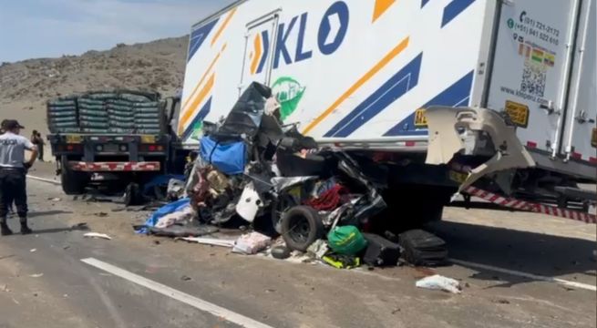 Familia muere tras choque múltiple en plena Panamericana Norte: cinco personas fallecieron