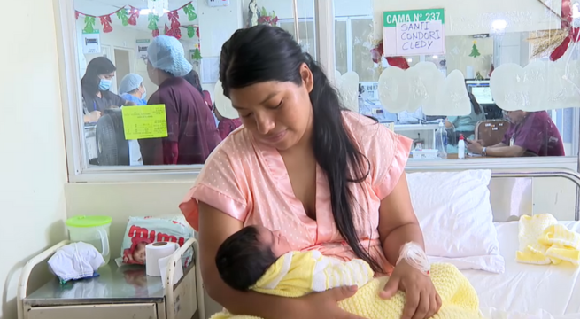 Bebés de Navidad: los primeros nacimientos registrados en esta fecha | VIDEO