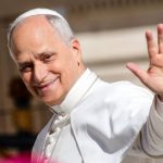 Papa León XIV desea Feliz Navidad en 10 idiomas | VIDEO