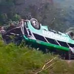Trágico accidente en carretera deja 10 muertos y más de 30 heridos en México