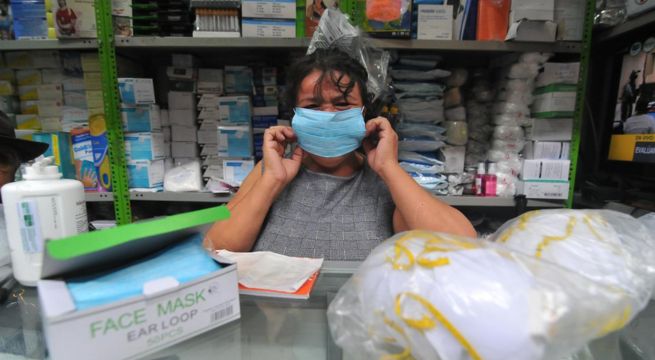 Venta de mascarillas se eleva en Lima por casos de gripe H3N2