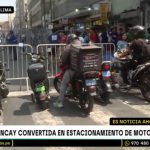 Usuarios convierten av. Abancay en estacionamiento de motos: policía tardó más de 30 minutos