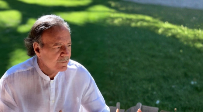 Gobierno español pide investigación a fondo por las denuncias a Julio Iglesias