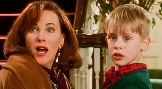 Macaulay Culkin se despide de Catherine O’Hara, su madre en "Mi pobre angelito"