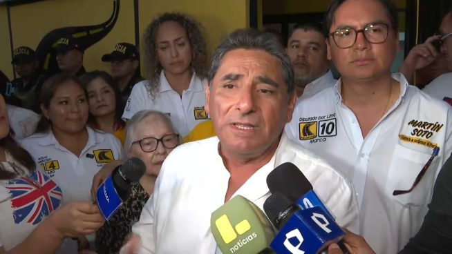 Carlos Álvarez renuncia a la franja electoral tras cuestionamientos a País para Todos