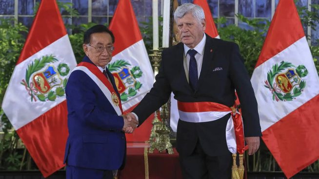 Conoce el perfil de Hugo Begazo, nuevo Ministro del Interior del gabinete Miralles