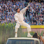 Bad Bunny vistió con Zara: la historia y simbolismo detrás del traje que Benito llevó al Super Bowl