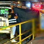 Falsos pasajeros matan a balazos chofer de colectivo en la vía de Evitamiento