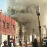 Se registra fuerte incendio en almacén cerca a hospital Almenara: EsSalud evacúa pacientes