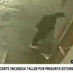 Adolescente casi se quema vivo tras colocar bomba con nota extorsiva en taller