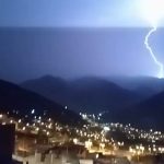 Los más impactantes videos de la caída de rayos en Lima Este