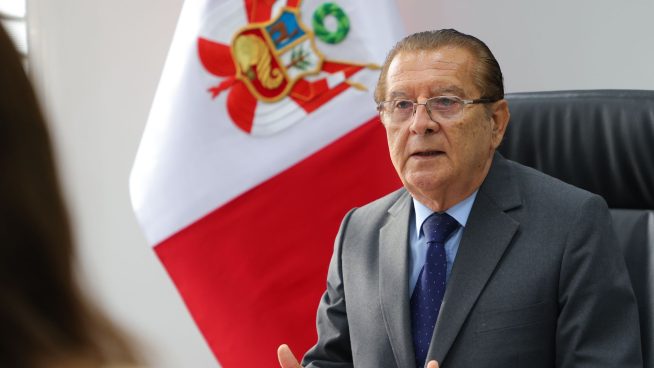 Congreso cita al ministro de Educación para que responda por clases virtuales