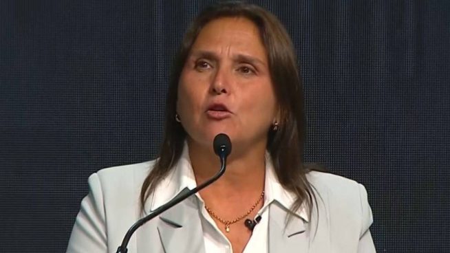 Marisol Pérez Tello promete derogar las "leyes procrimen" durante debate presidencial