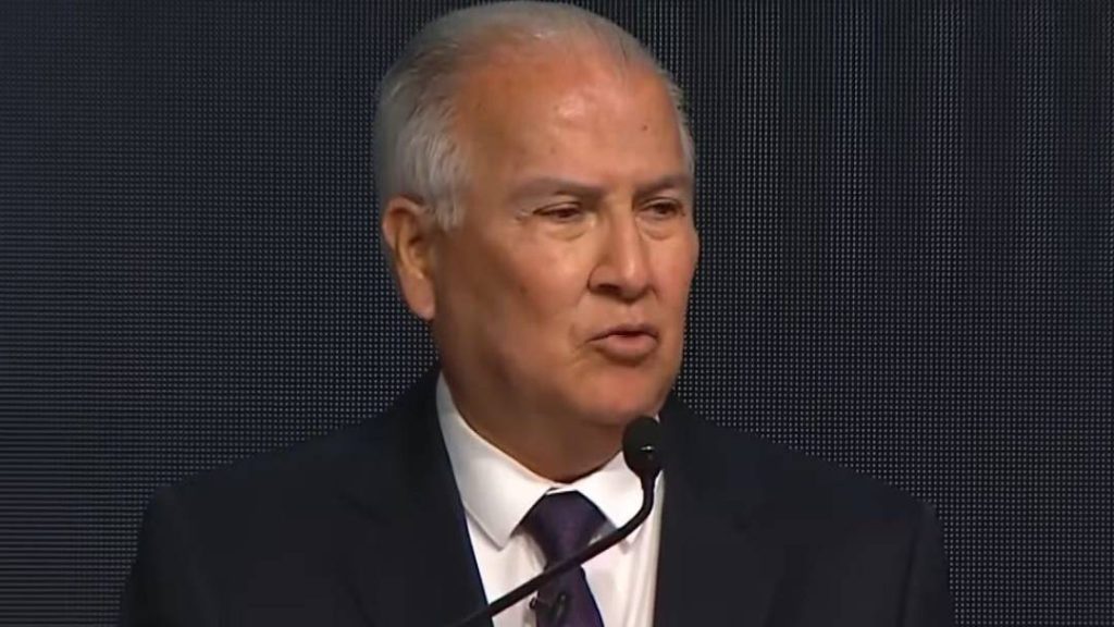 Alfonso López-Chau propone reformar la Policía y luchar contra la economía ilegal