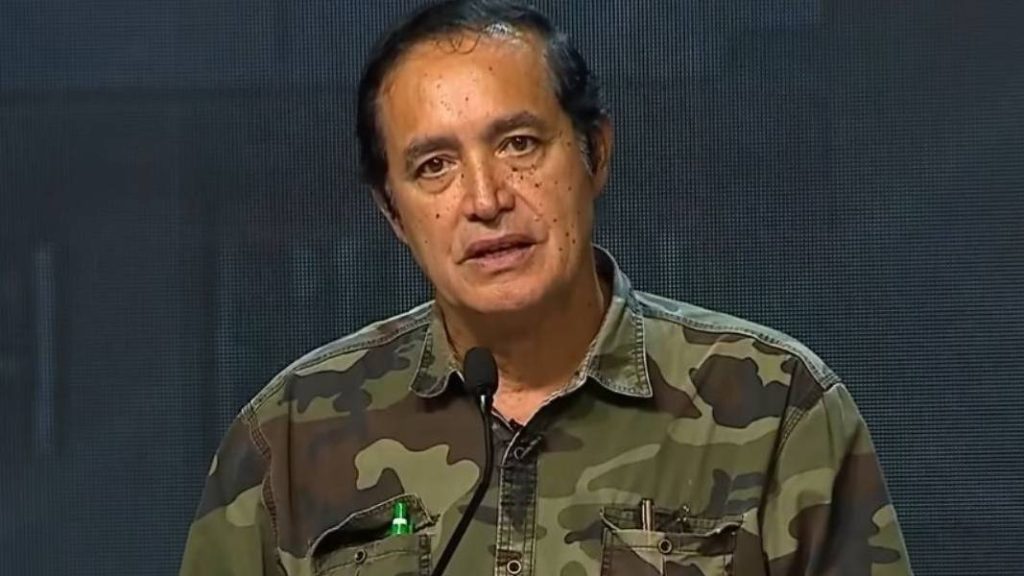 Álex Gonzales promete fusionar ministerios de Defensa e Interior para ampliar efectivos