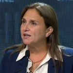 Marisol Pérez Tello plantea impulsar innovación con participación de peruanos en el extranjero